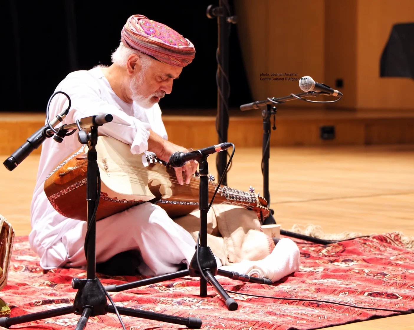 زموږ تاریخچه استاد داود خان سدوزی له رباب سره، د پاریس کنسرواتوار، ۱۹ سپتمبر ۲۰۱۸